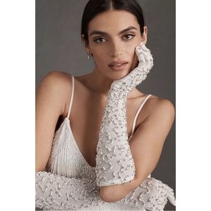 Retrofête ARI EMBELLISHED GLOVES NWT